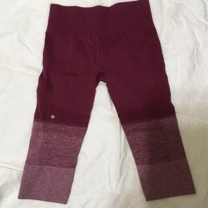 Lululemon cropped tights